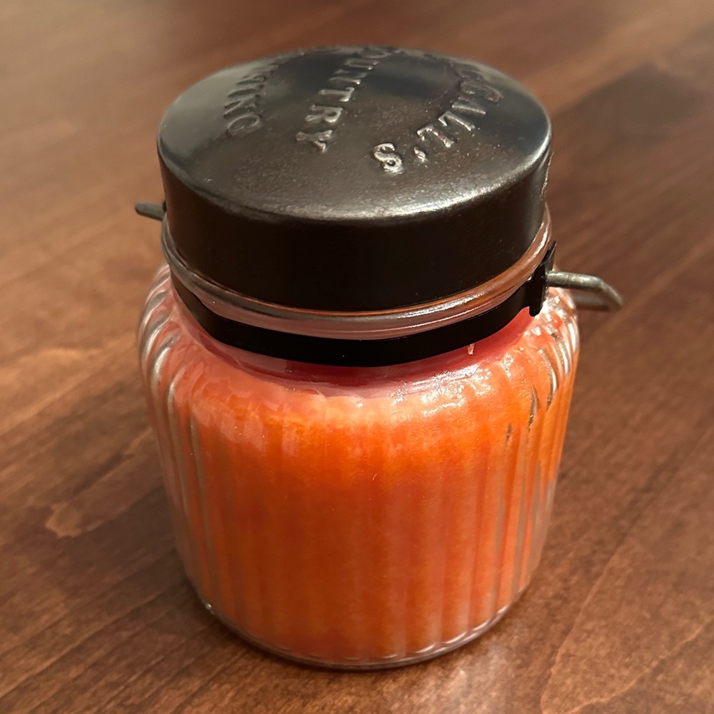 McCall’s Candles - Indulgence Collection - Pumpkin Spice - Picture 3 of 5